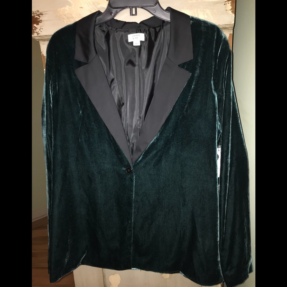Ladies jacket/crown &ivy